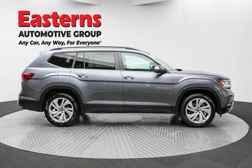 2022 Volkswagen Atlas 2.0T SE w/Technology 4MOTION