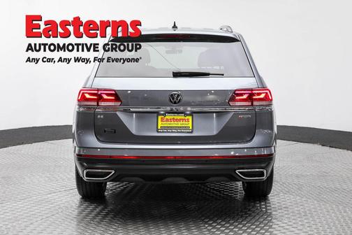 2022 Volkswagen Atlas 2.0T SE w/Technology 4MOTION