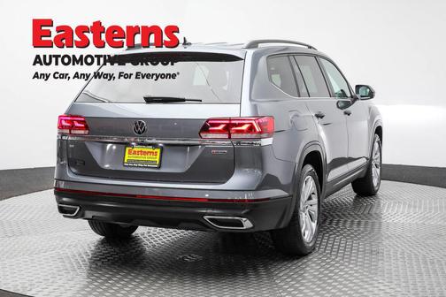 2022 Volkswagen Atlas 2.0T SE w/Technology 4MOTION