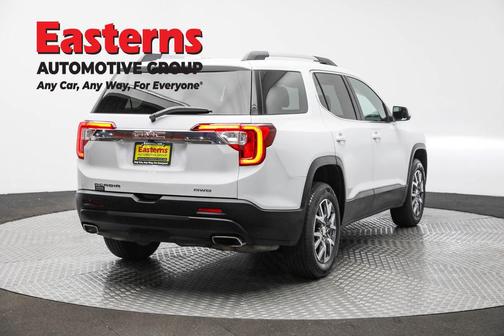 2023 GMC Acadia AWD SLT