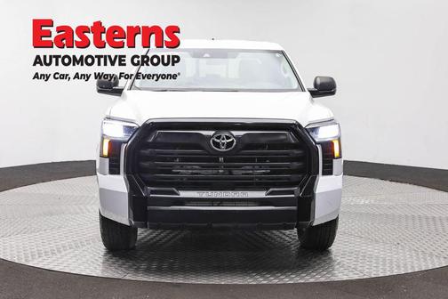 White 2022 Toyota Tundra SR