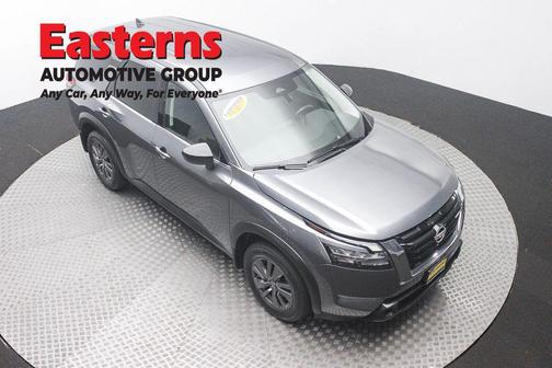 Gun Metallic 2023 Nissan Pathfinder S 4WD
