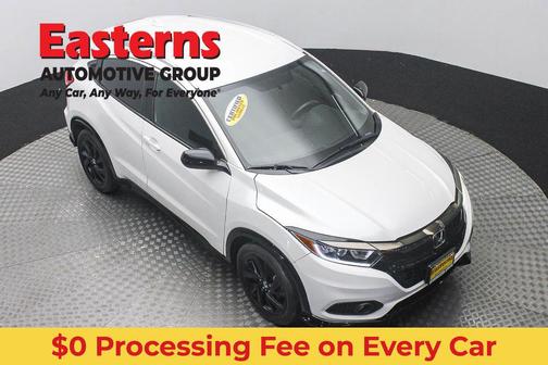 Platinum White Pearl 2022 Honda HR-V AWD Sport