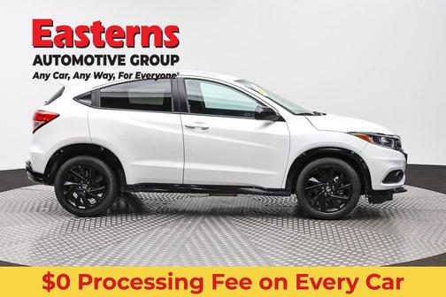 Platinum White Pearl 2022 Honda HR-V AWD Sport