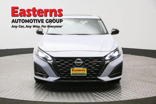 Gray Sky Pearl 2023 Nissan Altima SR FWD