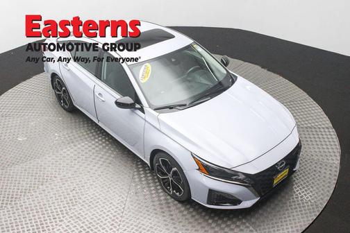 Gray Sky Pearl 2023 Nissan Altima SR FWD