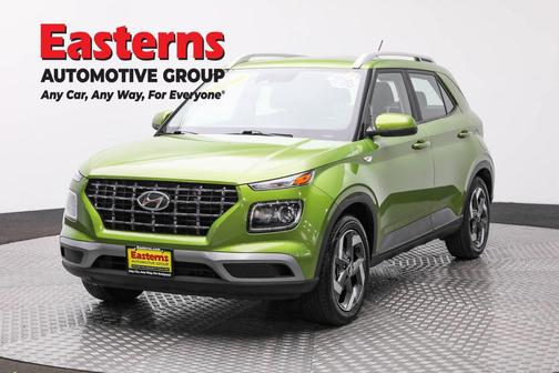 2023 Hyundai VENUE SEL