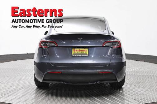 Gray 2022 Tesla Model Y Performance Dual Motor All-Wheel Drive