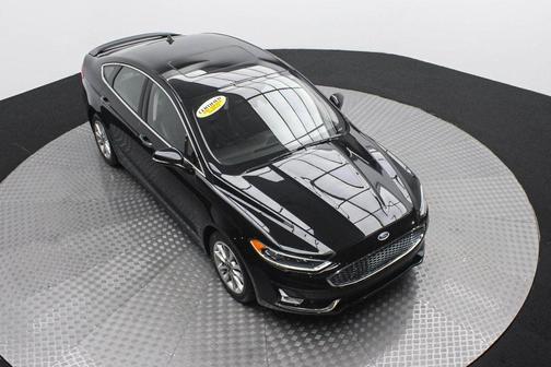 Photo 3 of 63 of 2020 Ford Fusion Titanium