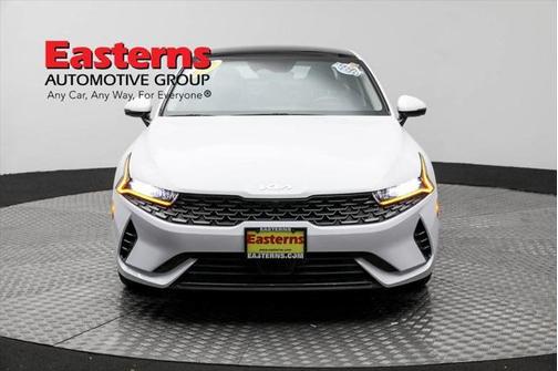 2022 Kia K5 EX