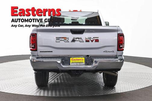 Silver Zynith 2026 RAM 2500 Big Horn Crew Cab 4x4 6'4' Box
