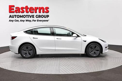 White 2023 Tesla Model 3 Standard Range