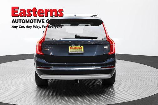 2022 Volvo XC90 Recharge Plug-In Hybrid T8 Inscription 6 Passenger