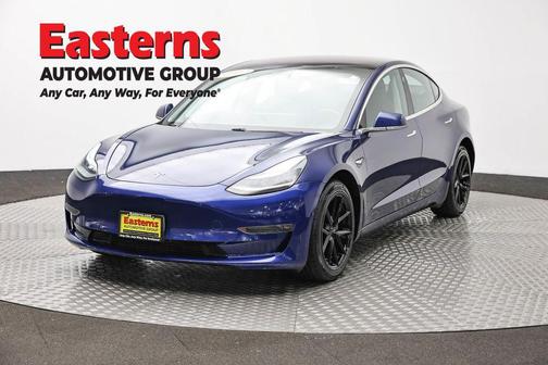 Blue 2018 Tesla Model 3 Long Range