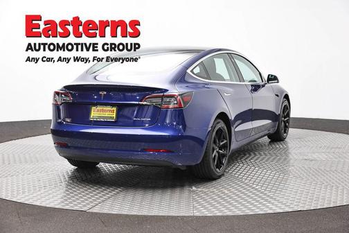 Blue 2018 Tesla Model 3 Long Range