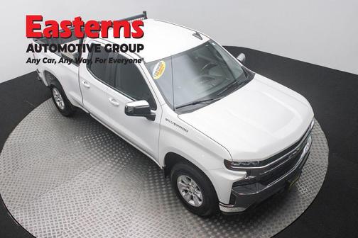 Summit White 2021 Chevrolet Silverado 1500 LT