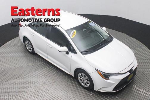 Ice Cap 2025 Toyota Corolla LE