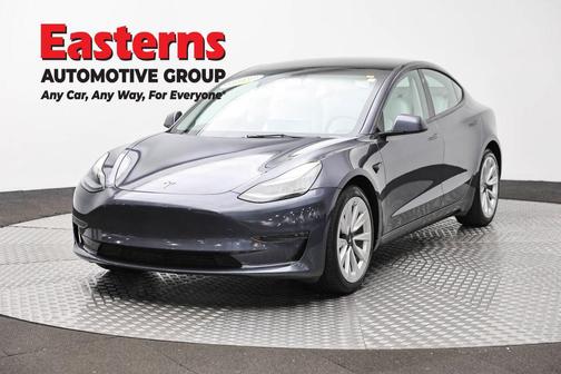 2023 Tesla Model 3 Standard Range