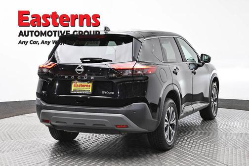 Super Black 2023 Nissan Rogue SV