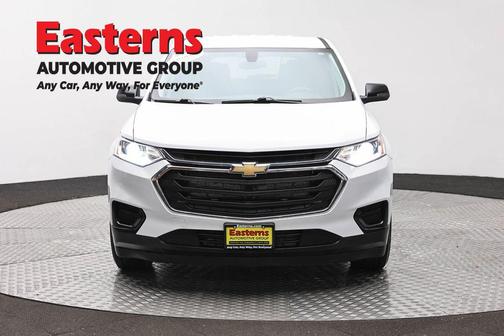 Summit White 2021 Chevrolet Traverse LS