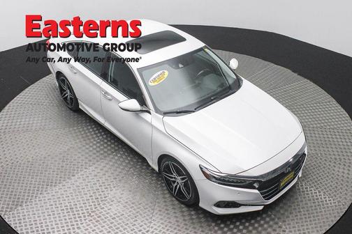 Platinum White Pearl 2025 Honda Accord SE