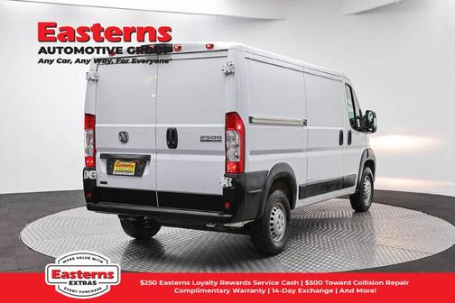 Bright White Clearcoat 2025 RAM ProMaster 2500 Tradesman