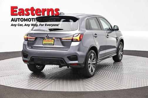 Mercury Gray Metallic 2022 Mitsubishi Outlander Sport 2.0 ES
