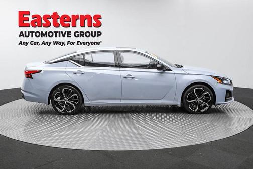 2024 Nissan Altima SR FWD