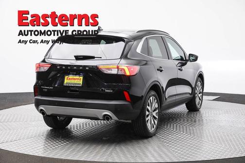 AGATE BLACK METALLIC 2021 Ford Escape Titanium