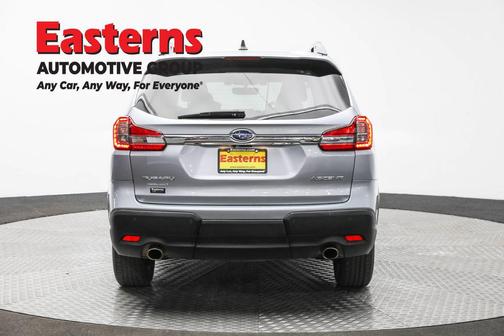 Ice Silver Metallic 2022 Subaru Ascent Premium 7-Passenger