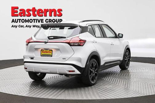 Fresh Powder 2023 Nissan Kicks SR