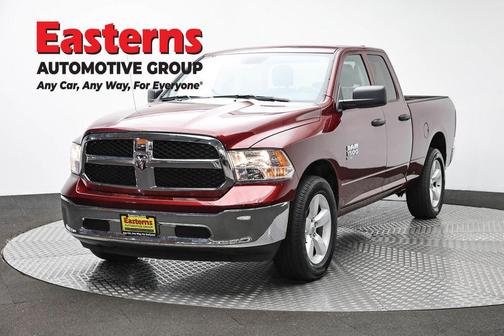 Delmonico Red Pearlcoat 2024 RAM 1500 Classic SLT
