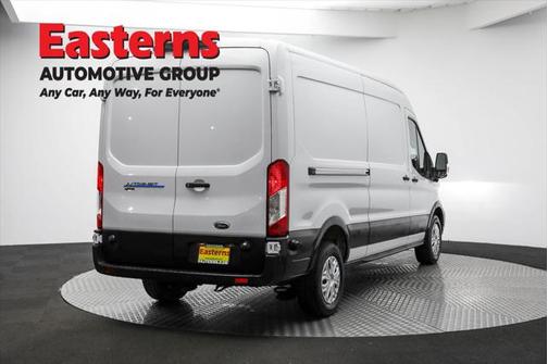 2022 Ford Transit-350 Base