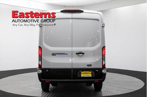 2022 Ford Transit-350 Base
