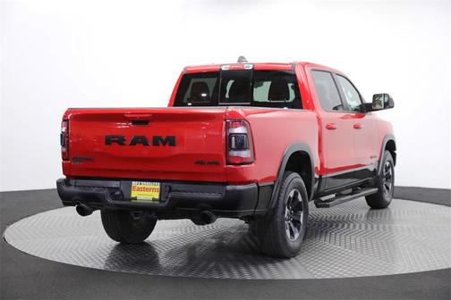 Photo 5 of 60 of 2020 RAM 1500 Rebel