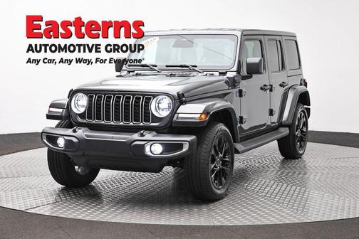 Granite Crystal Metallic Clearcoat 2025 Jeep Wrangler 4xe Sahara