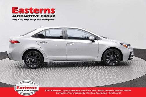 Classic Silver Metallic 2025 Toyota Corolla SE