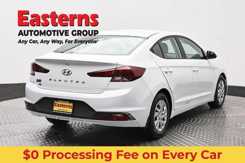 Quartz White Pearl 2020 Hyundai ELANTRA SE