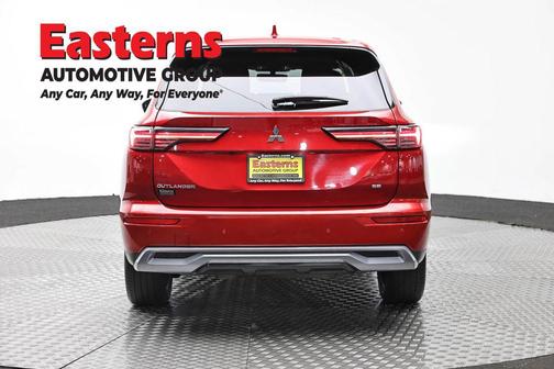 Red Diamond 2025 Mitsubishi Outlander SE S-AWC