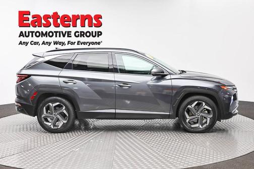 Dark Gray Metallic 2024 Hyundai TUCSON Limited
