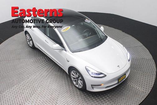Pearl White Multi-Coat 2019 Tesla Model 3 Long Range