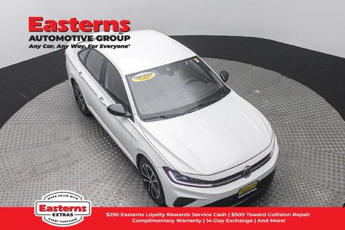 Pure White 2025 Volkswagen Jetta 1.5T Sport
