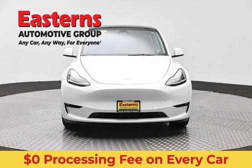 Pearl White Multi-Coat 2022 Tesla Model Y Long Range Dual Motor All-Wheel Drive