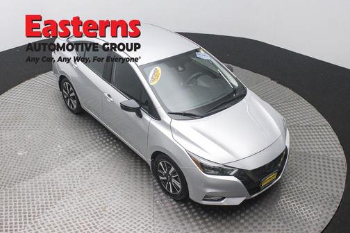 Brilliant Silver Metallic 2020 Nissan Versa 1.6 S
