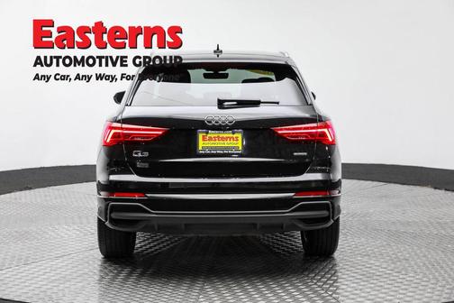 2024 Audi Q3 Premium 45 TFSI S line quattro Tiptronic