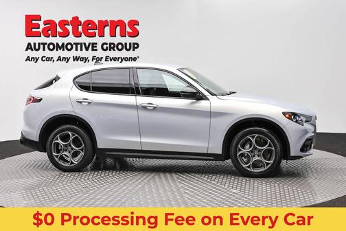 Moonlight Gray Metallic 2024 Alfa Romeo Stelvio Sprint AWD