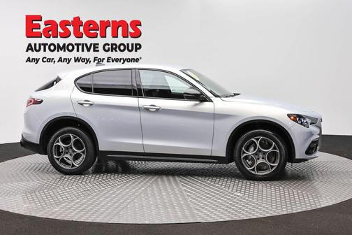 Moonlight Gray Metallic 2024 Alfa Romeo Stelvio Sprint AWD