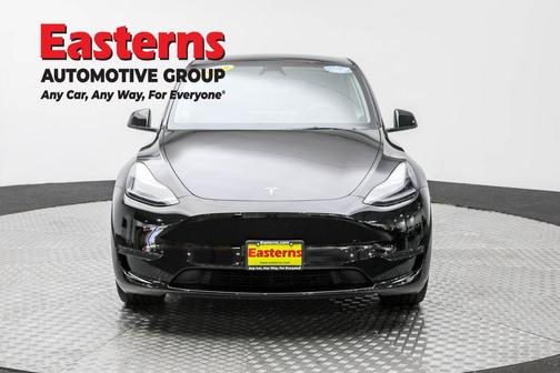 2025 Tesla Model Y Long Range Dual Motor Rear-Wheel Drive