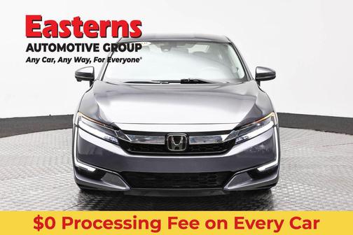 Modern Steel Metallic 2018 Honda Clarity Plug-In Hybrid Base