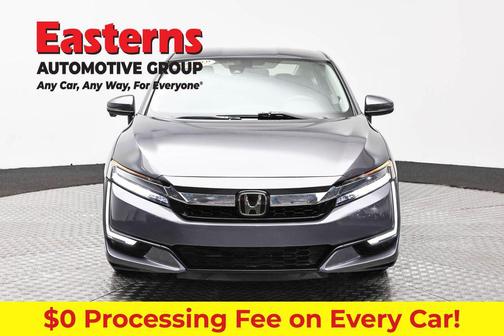 Modern Steel Metallic 2018 Honda Clarity Plug-In Hybrid Base